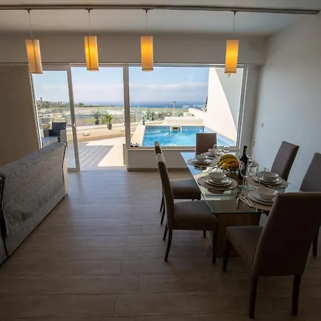 Carlitos With Private Swimming Pool By Eldi Apartment