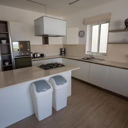 Apartment Carlitos With Private Swimming Pool By Eldi