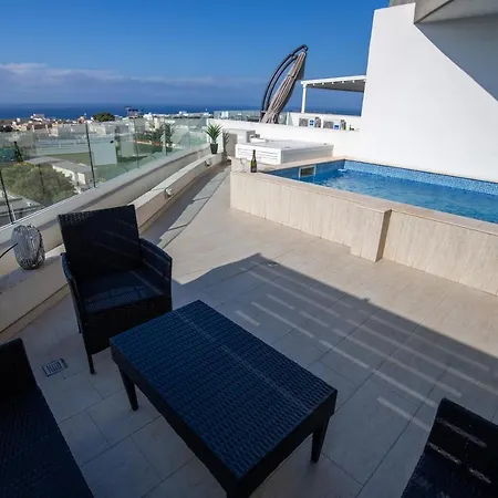 Carlitos With Private Swimming Pool By Eldi Appartement