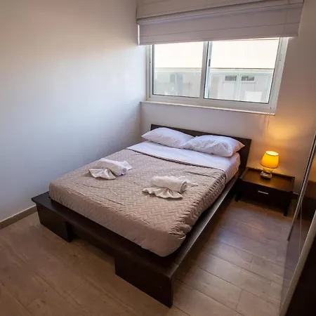 Carlitos With Private Swimming Pool By Eldi Apartment *